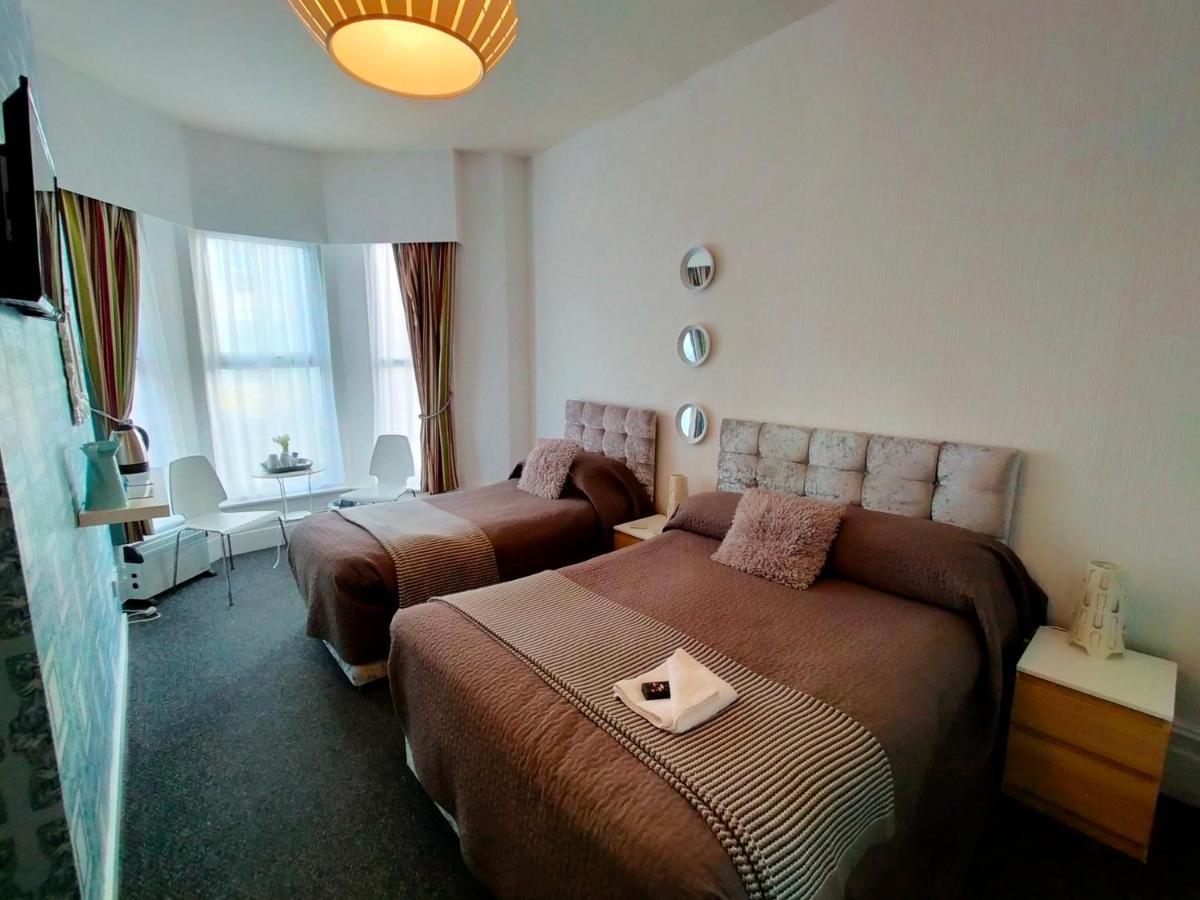 Hotel Babylon Blackpool Bagian luar foto
