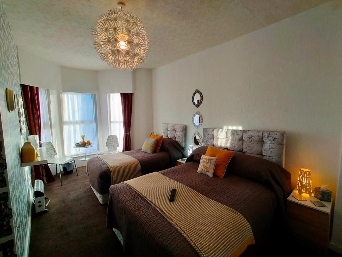 Hotel Babylon Blackpool Bagian luar foto